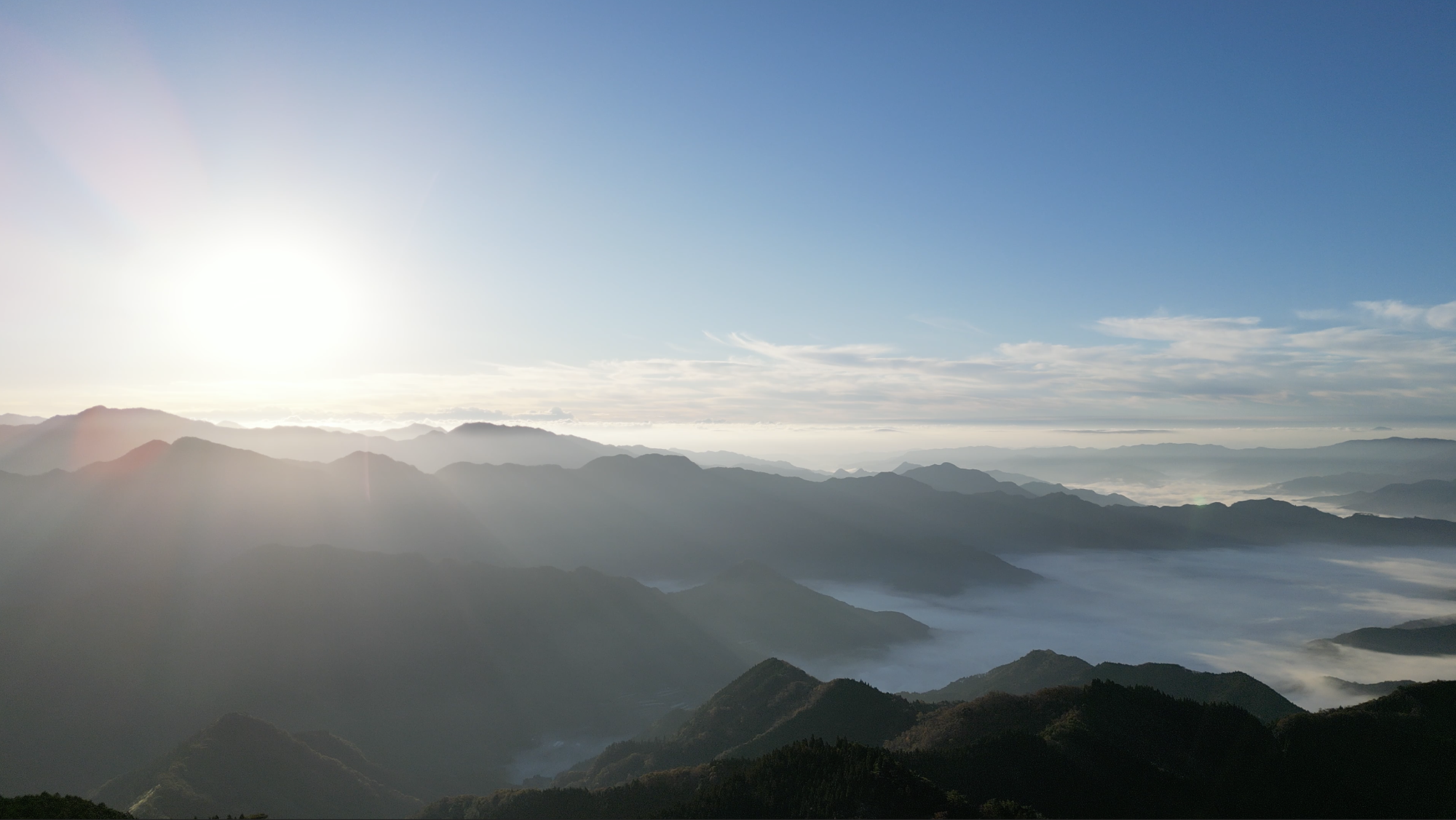 キャンプ場から見える雲海